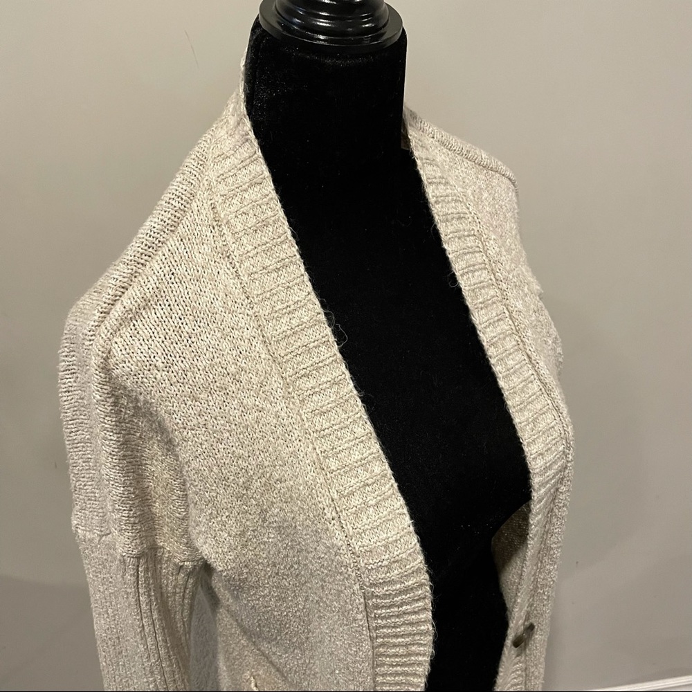 Hollister Knit Cardigan- Oatmeal XS - Picture 2 of 12